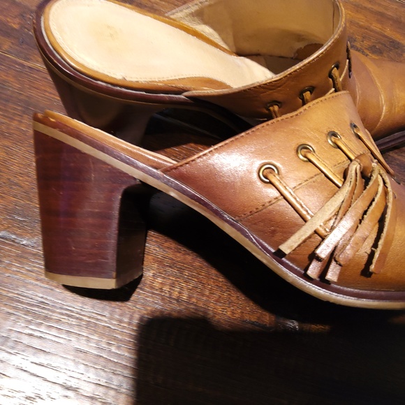 Tan leather western style mule women's size 6.5 - Picture 4 of 4